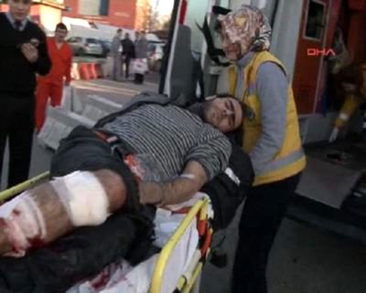 Polis, Teslim Olmayı Reddeden Şüpheliyi Bacağından Vurarak Yakaladı
