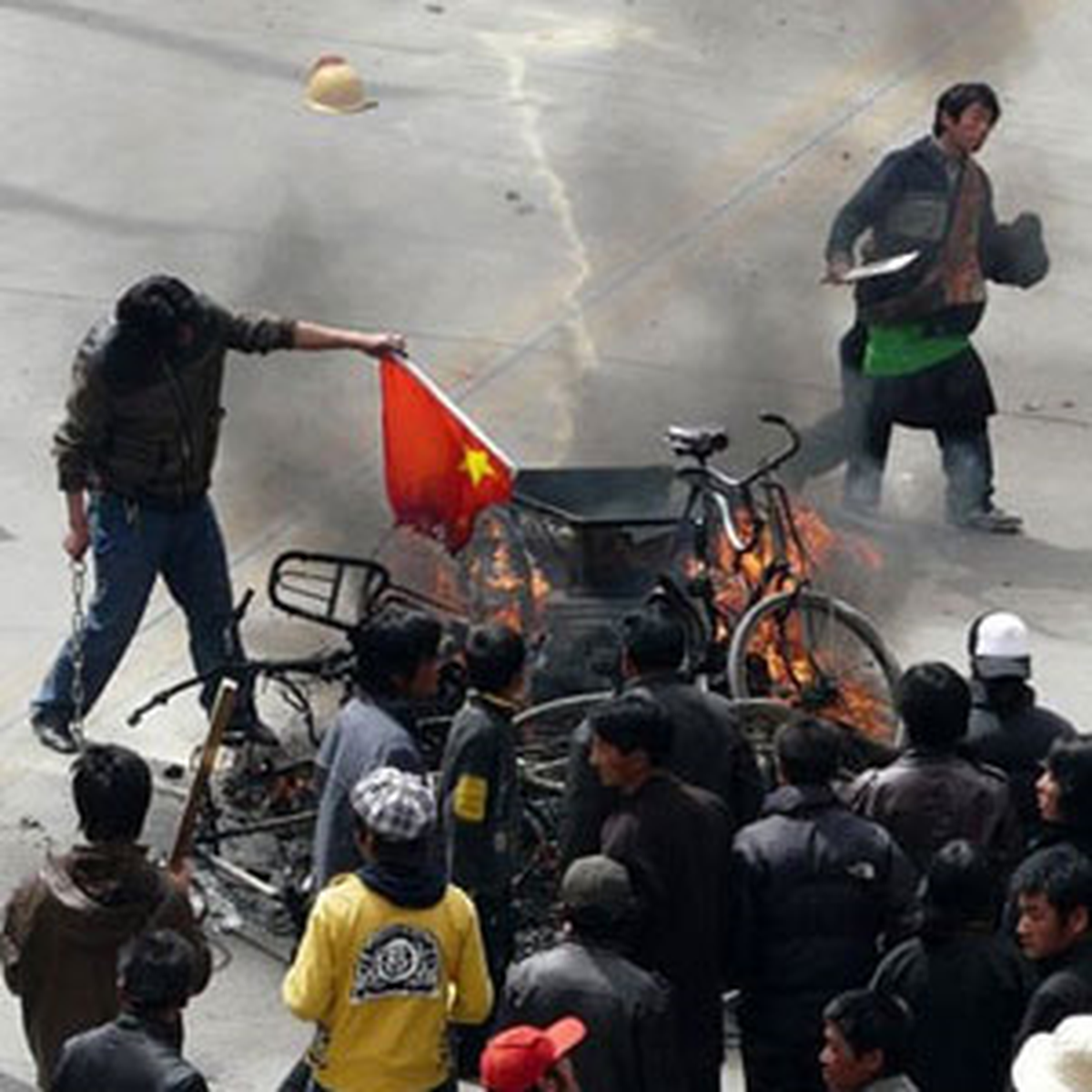 Polis, Tibetli Protestoculara Ateş Açtı