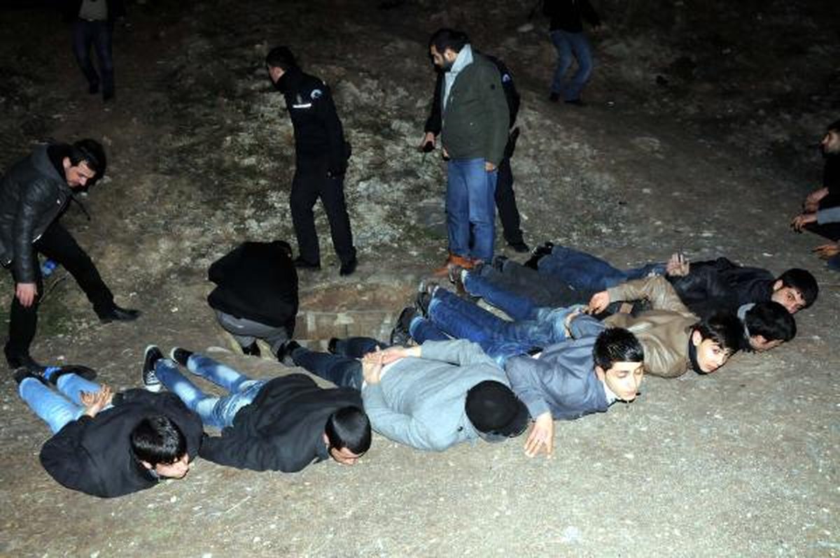 Rögarda Esrar Alemine Polis Darbesi