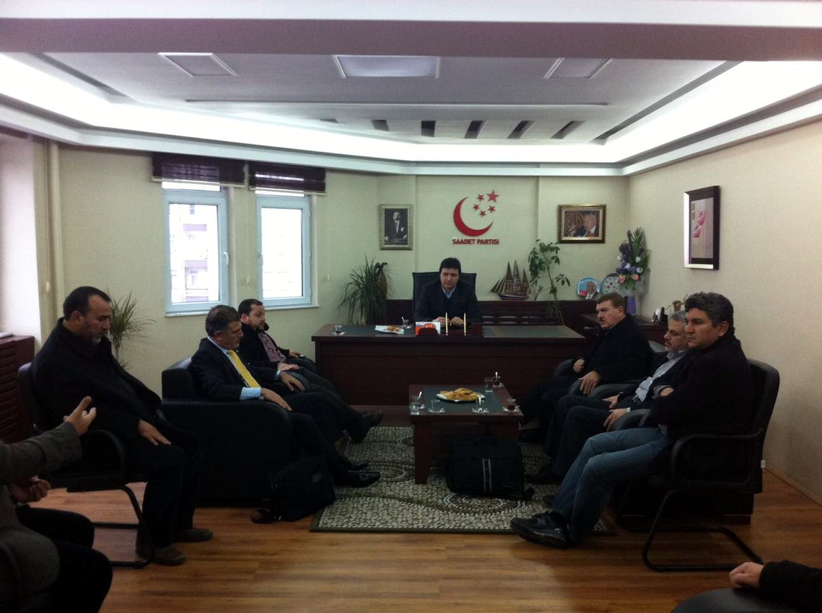 Suriyeli Muhalifler Saadet Partisi\'nden Yardım İstedi