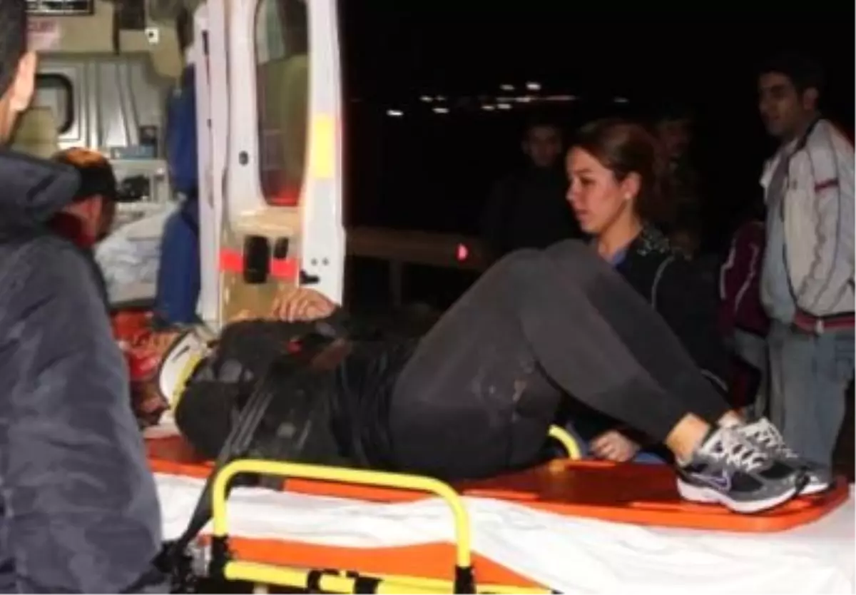 Tatil Dönüşü Trafik Kazası Geçiren Doktor Öldü