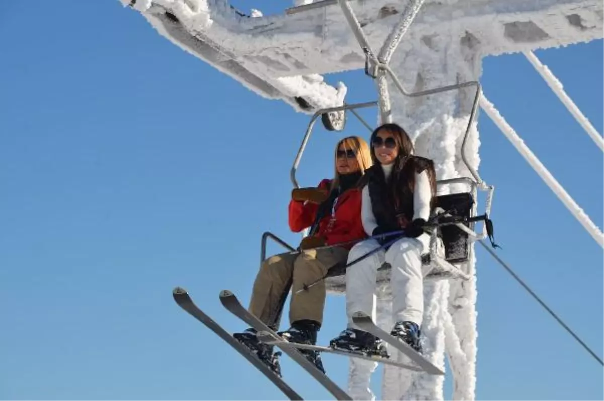 Uludağ Öğrencilerle Doldu