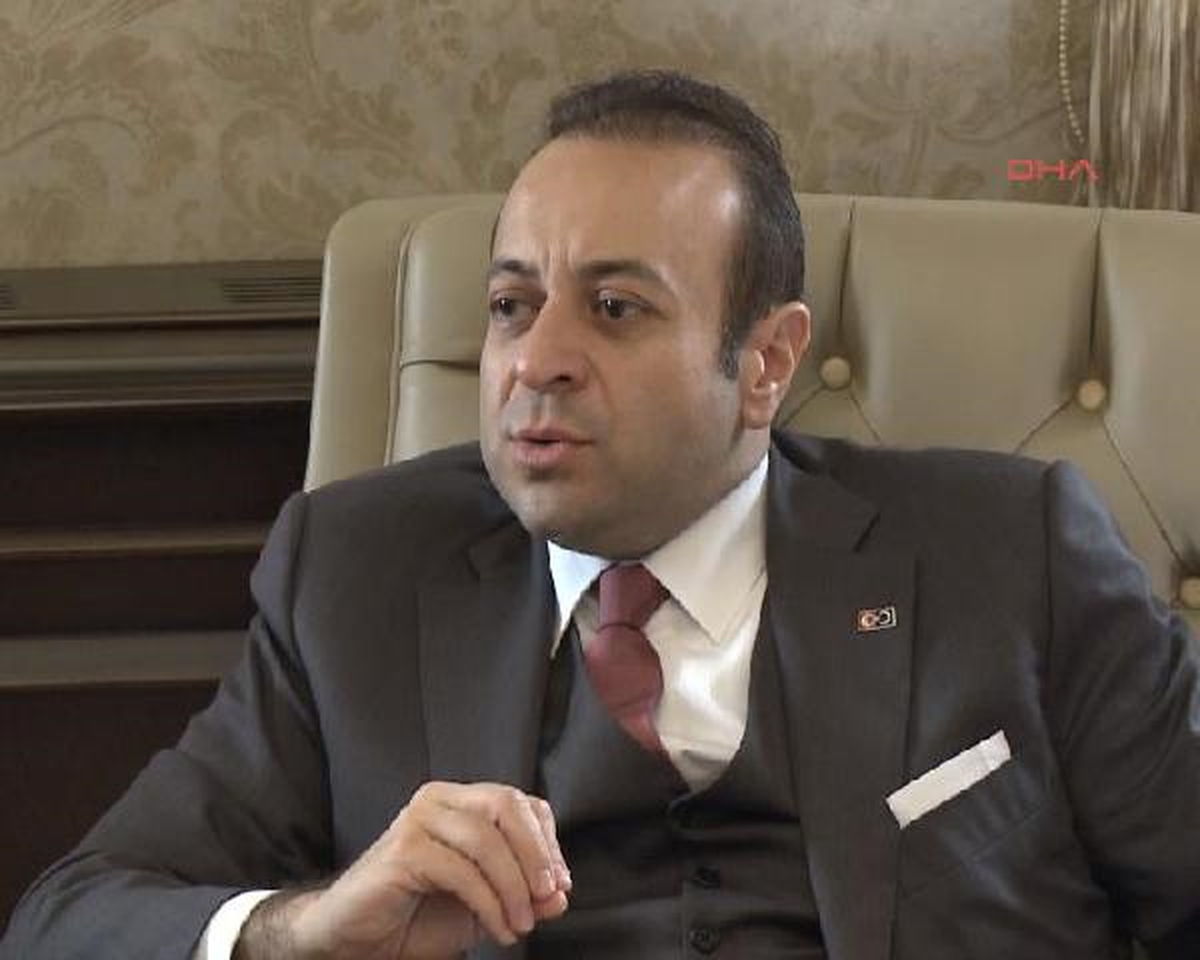 Yeniden--Ermeni Temsilcileri Ağırlayan Bakan Bağış, Fransa'daki Oylamayı Değerlendirdi