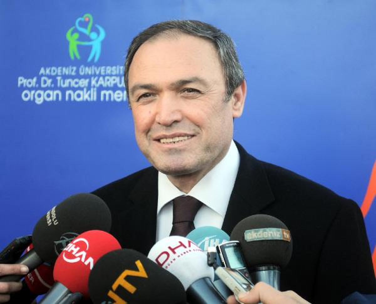 Yüz Nakli Olan Uğur Uyandırılıyor (5)