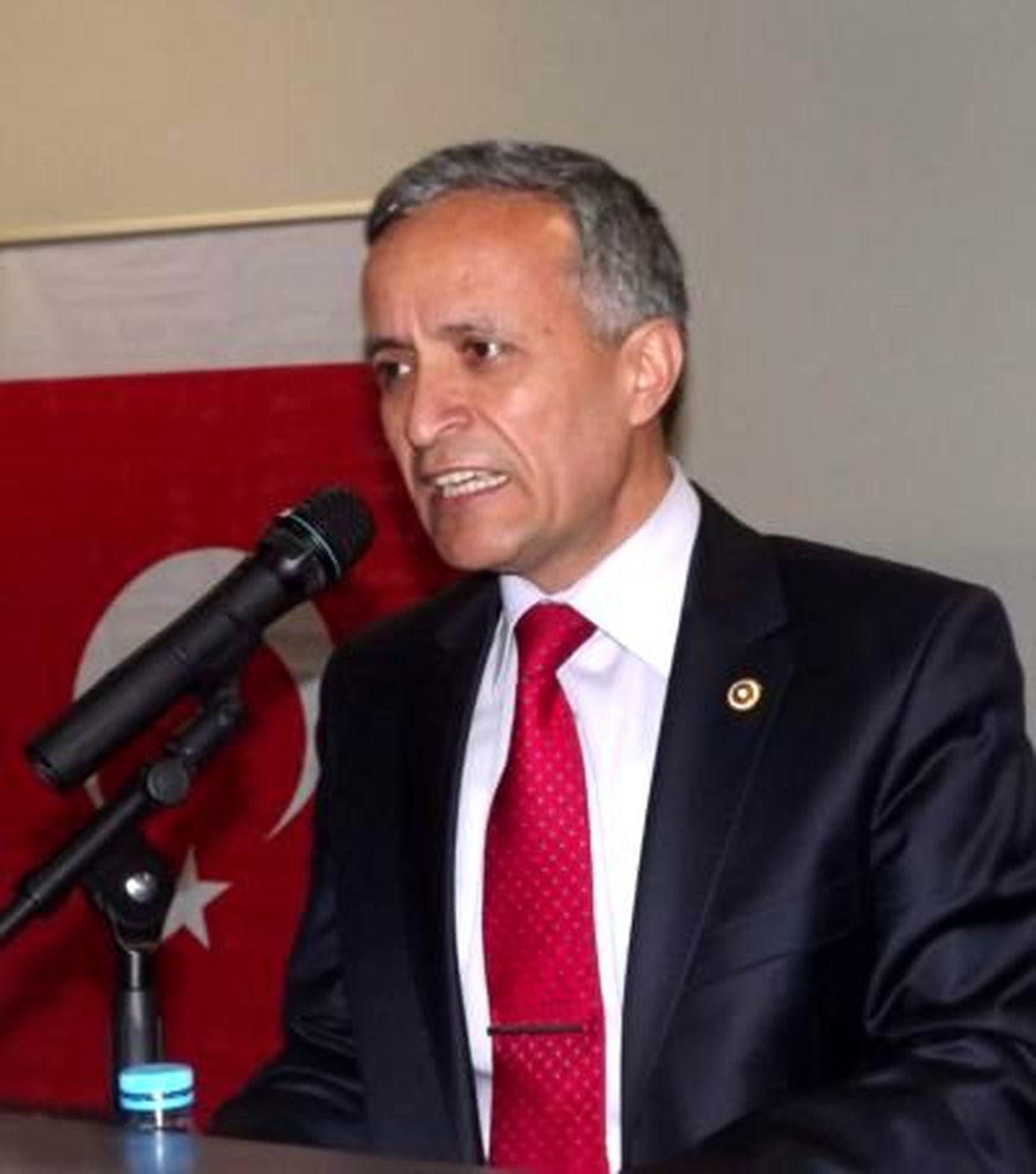AK Parti Manisa Milletvekili Muzaffer Yurttaş\'ın Açıklaması