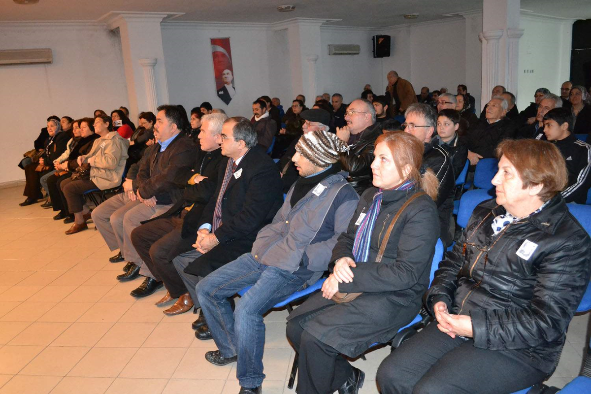 Alaplı'da Uğur Mumcu Anıldı