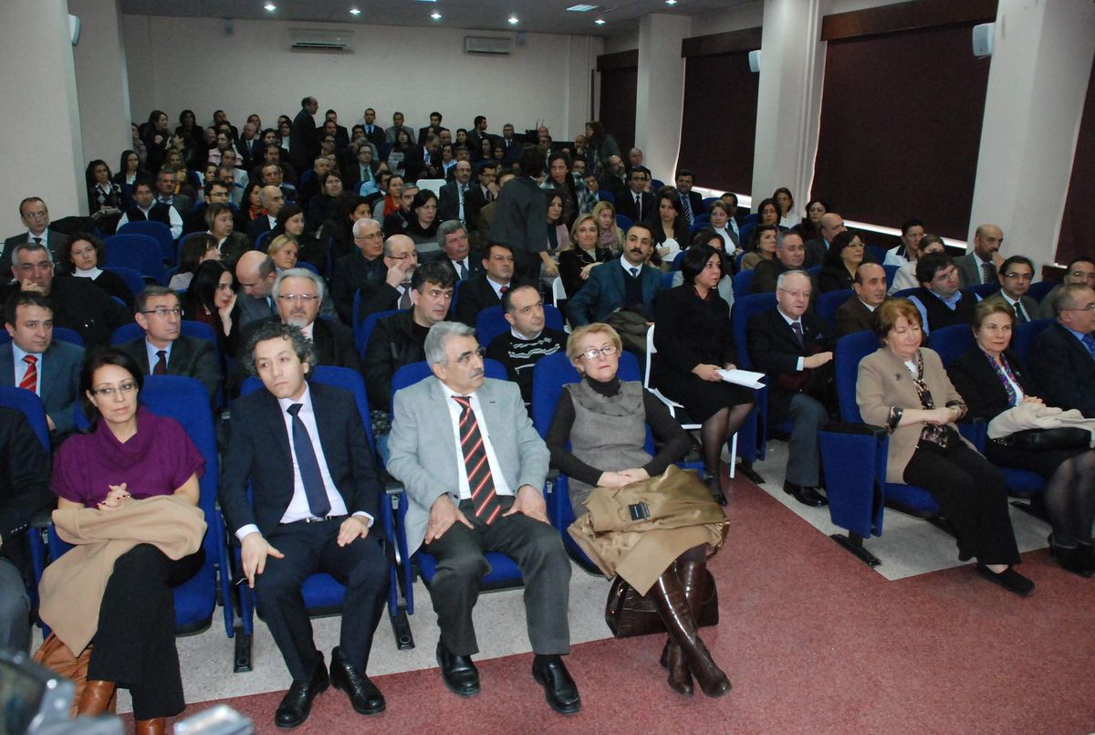 Baki Komsuoğlu Ölümünün 4. Yılında Anıldı