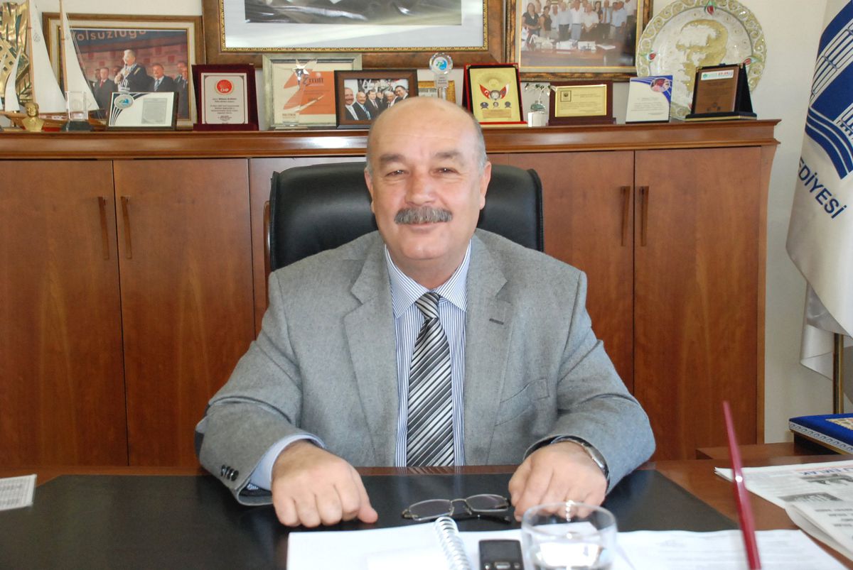 Başkan Kamacı Mumcu'yu Unutmadı