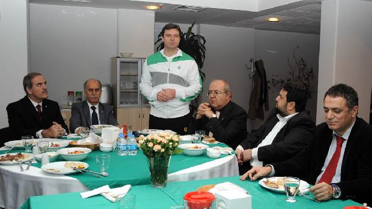Bursaspor'a Vali ve Belediye Başkanından Ziyaret