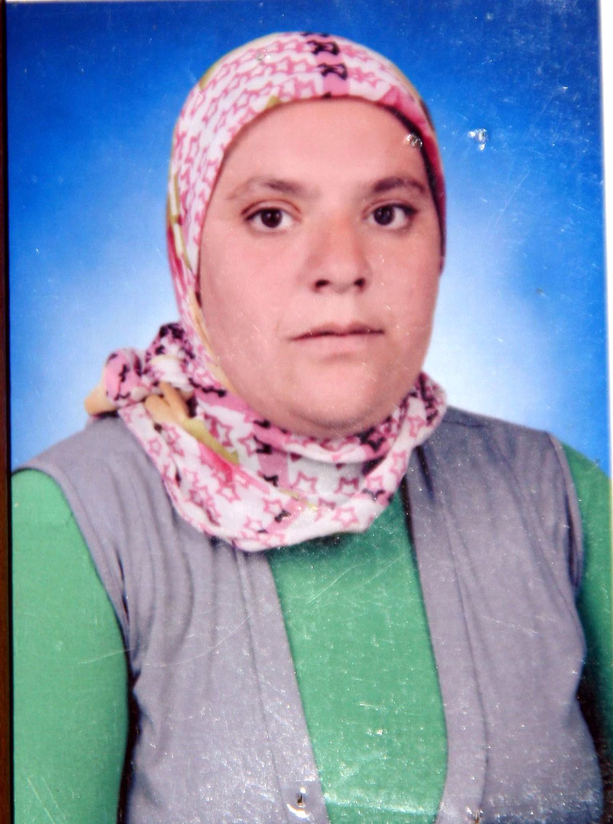 Çaresiz Baba, 4 Çocuğu ile Birlikte Kendisini Terkeden Eşini Arıyor