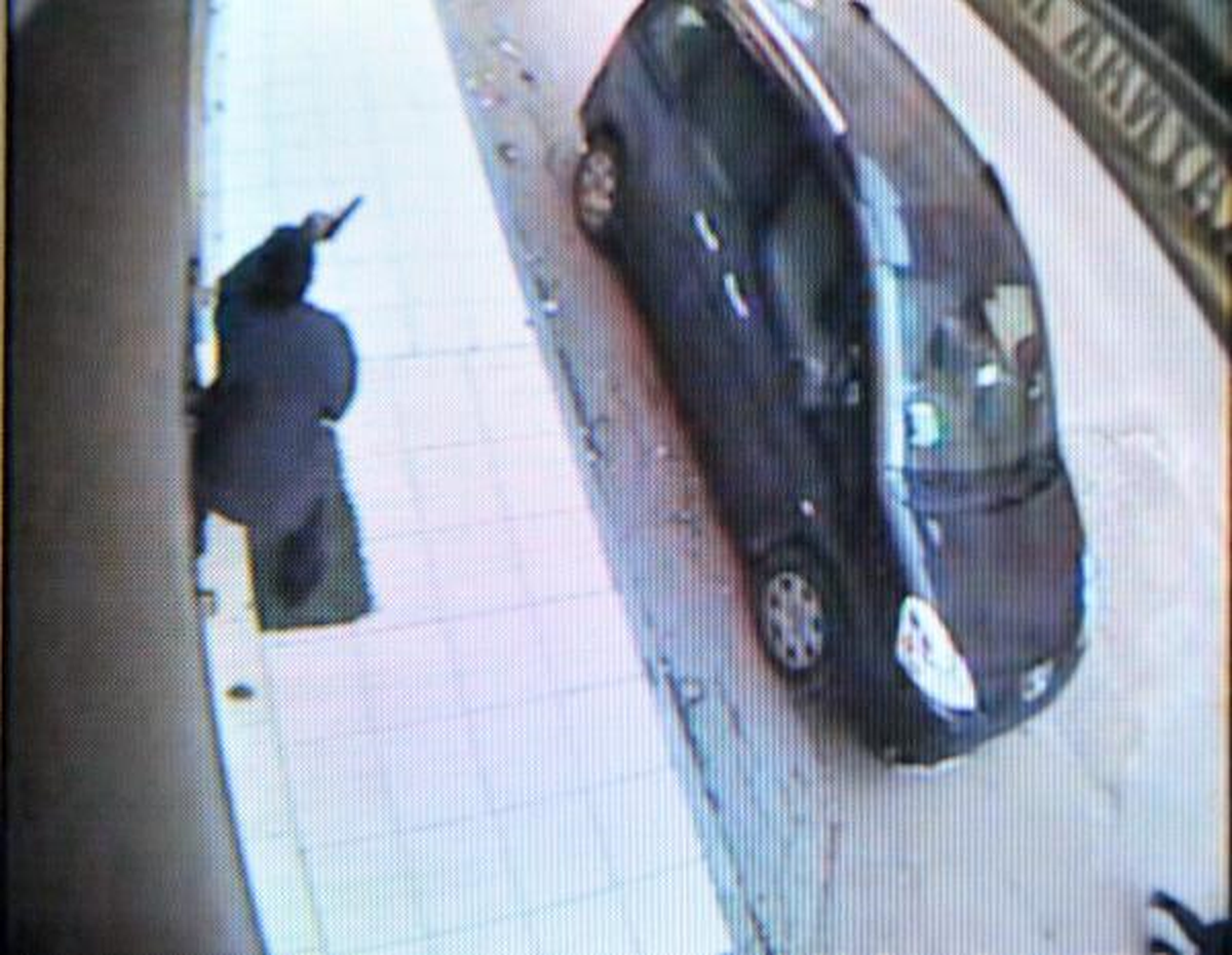 Cezaevi Firarisini Yakalayan Polislere, PKK Yandaşlarından Linç Girişimi