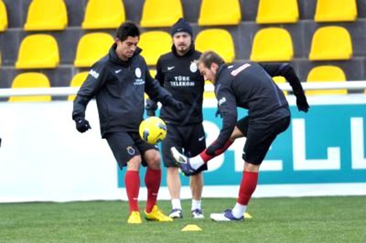 Galatasaray'da Ankaragücü Mesaisi Başladı