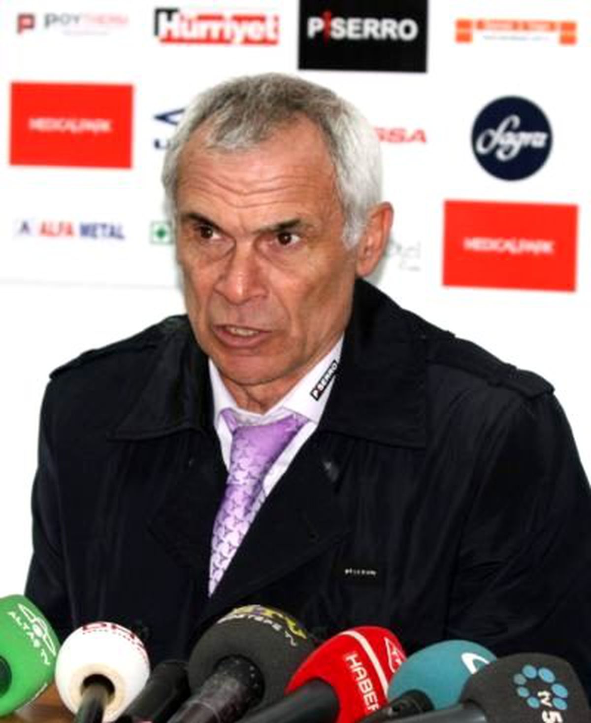 Hector Cuper Açık Konuştu