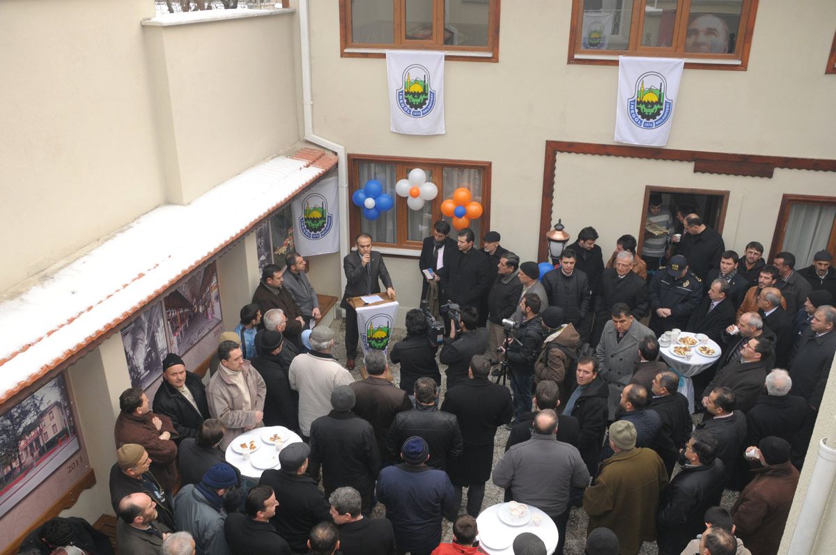 İnegöl'ün İlk Mahalle Konağı Açıldı