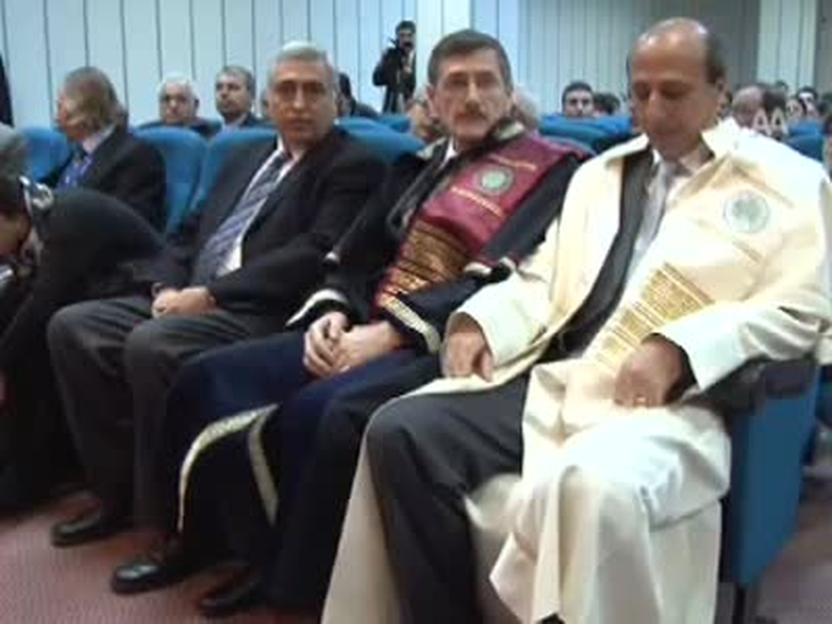 "İnsan Kopyalamak Doğru Değil"