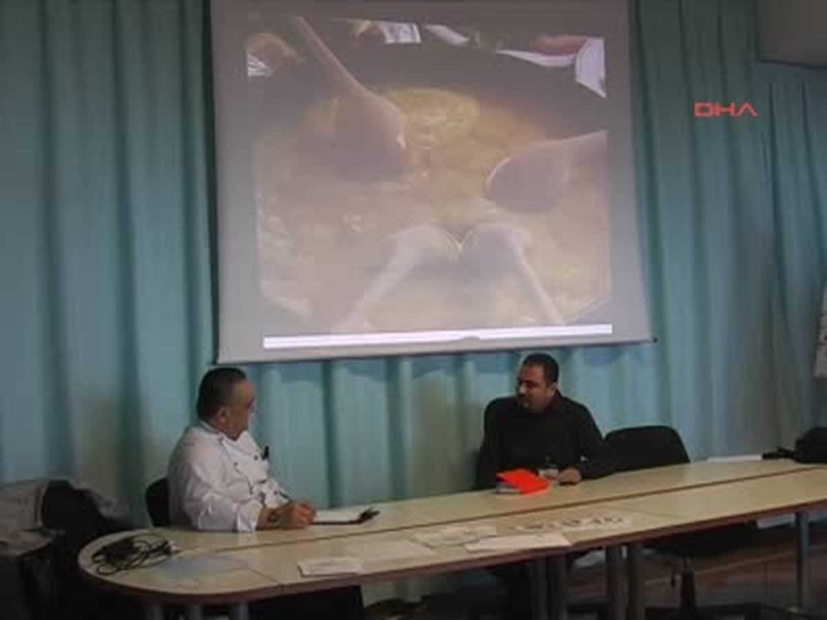İtalyan Aşçılara Türk Yemeklerini Öğrettiler