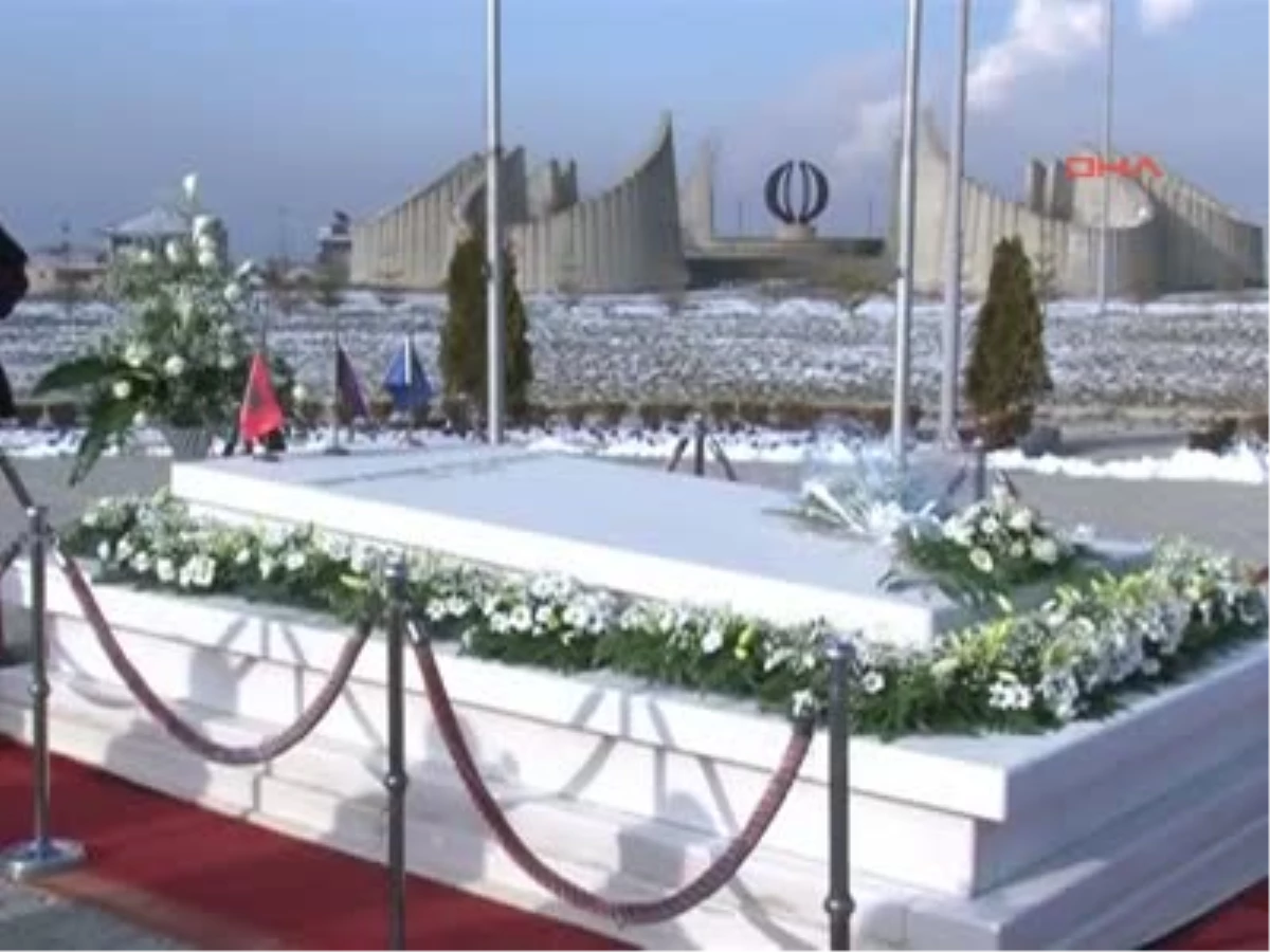 Kosova\'nın İlk Cumhurbaşkanı İbrahim Rugova Ölümünün 6\'ıncı Yıl Dönümünde Anıldı