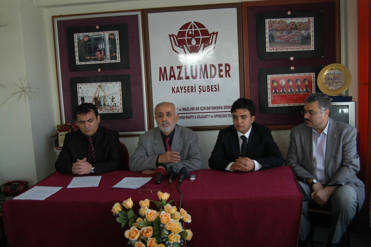 Mazlumder Uludere\'yi Ziyaret Etti