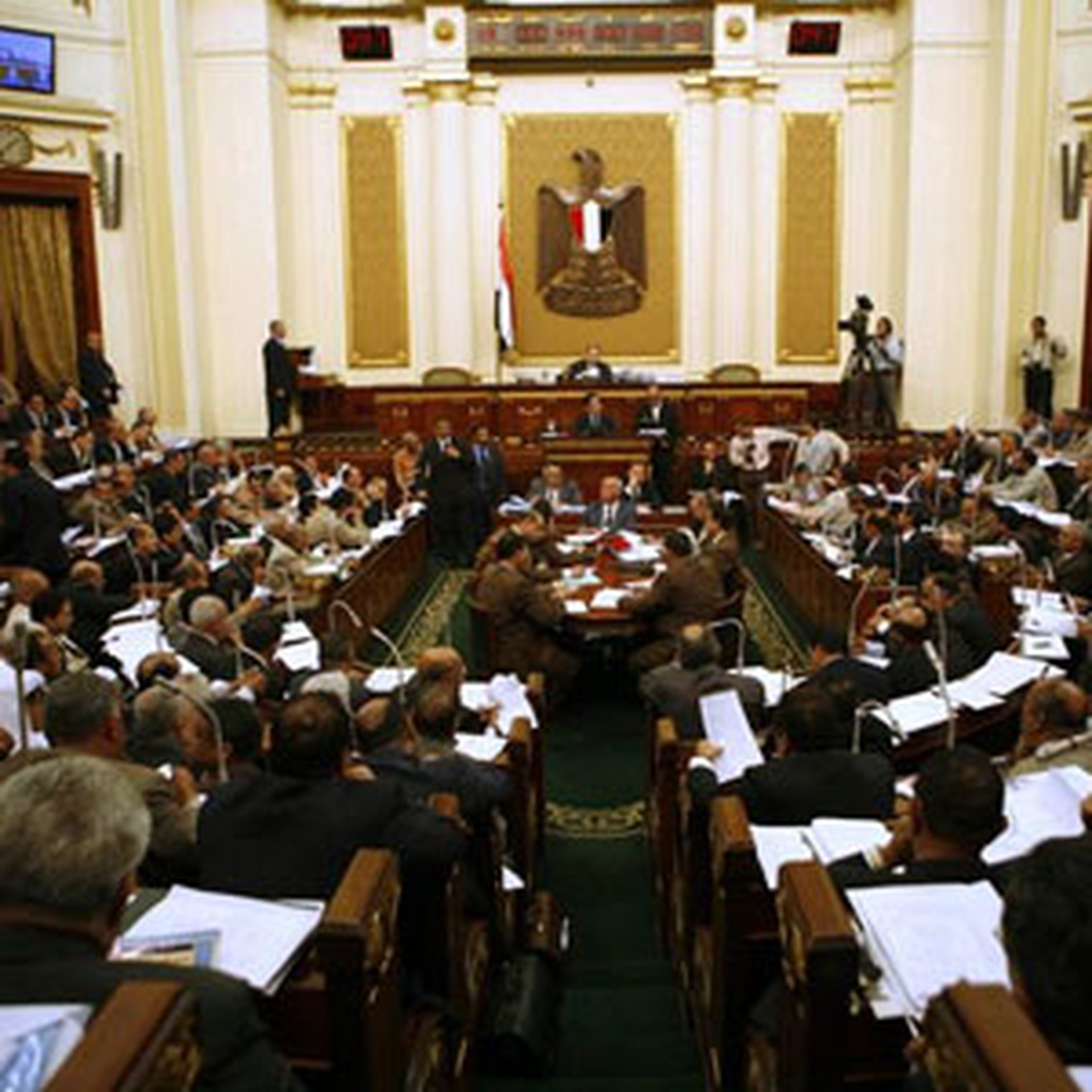 Mısır'da Halk Meclisi'nin İlk Oturumu Umut Verdi