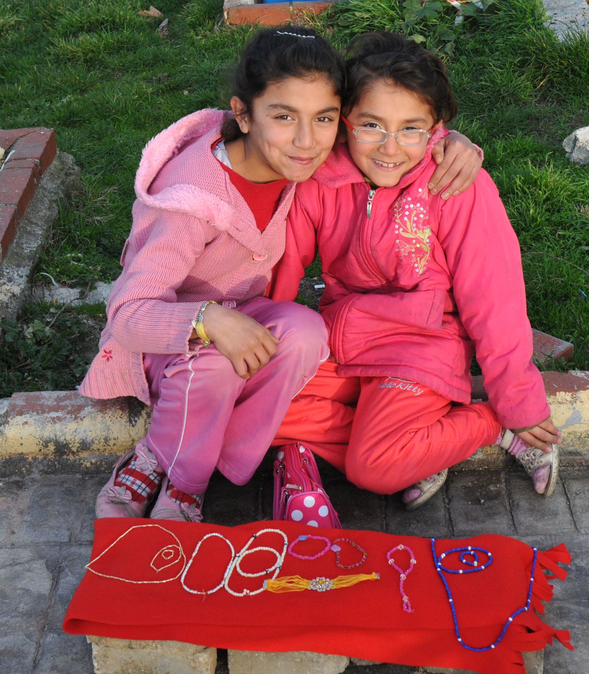 Okullar Tatil Olunca Cep Harçlıkları İçin Çalışıyorlar