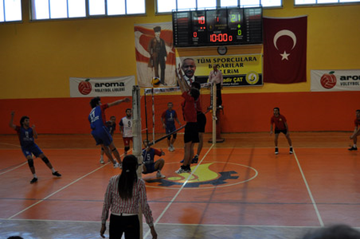 Seydişehir, Kula Belediyespor'u 3-0 Mağlup Etti