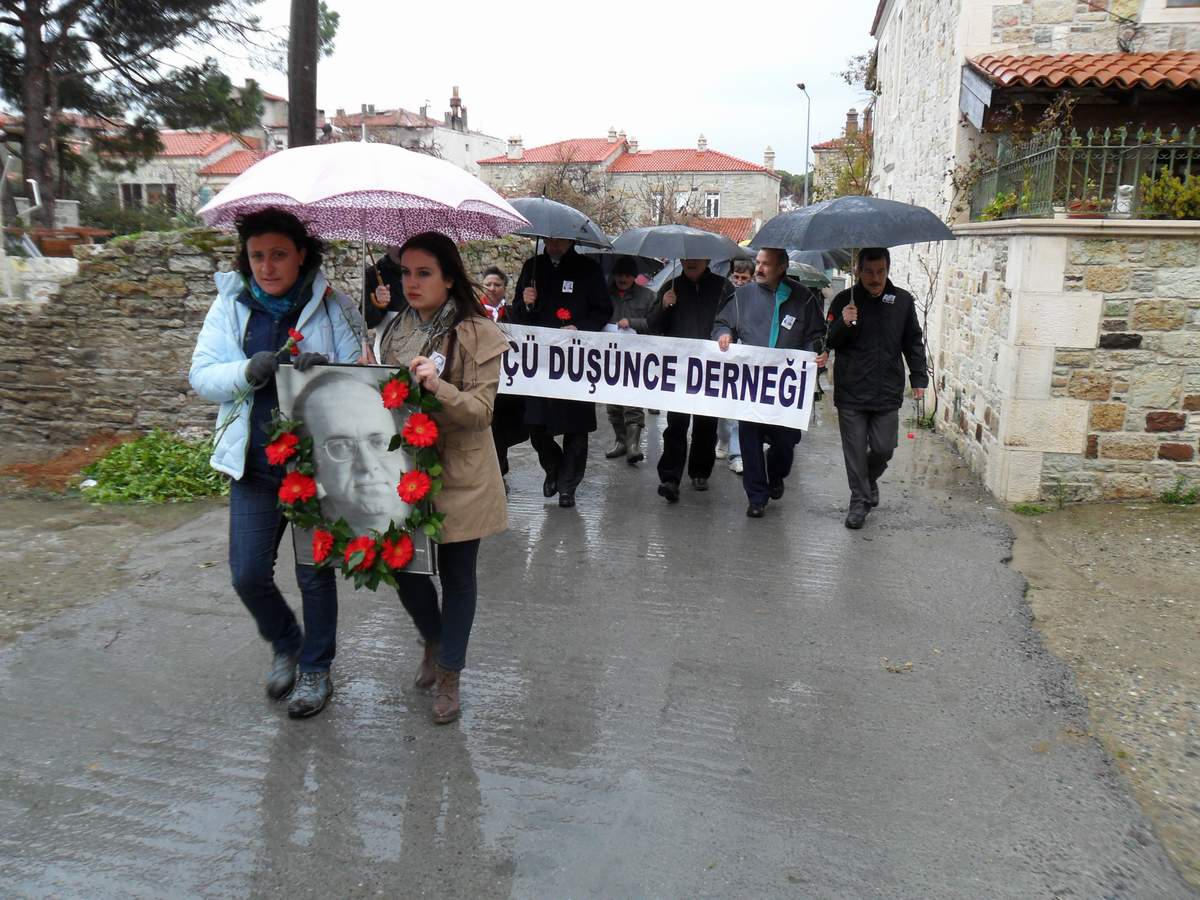 Uğur Mumcu Foça'da Anıldı