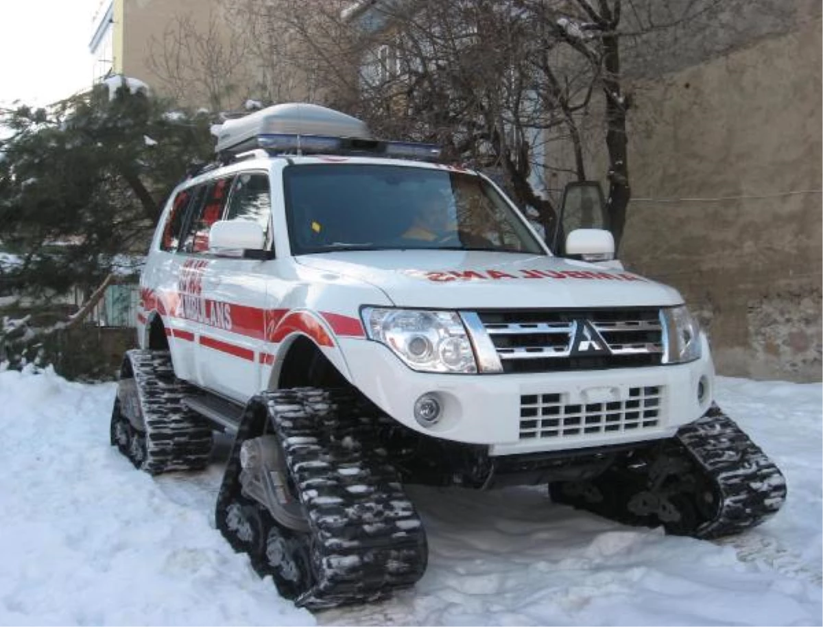 Uşak\'a Kar Paletli İkinci Ambulans