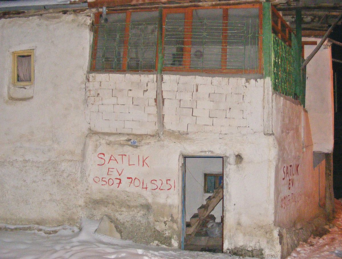 Yaşlı Adam Evinde Ölü Bulundu