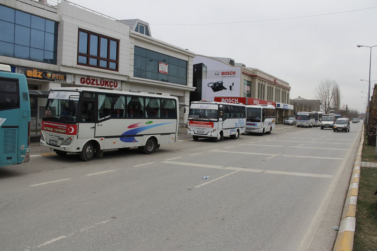 Yenicami Bulvarında Bulunan Duraklar