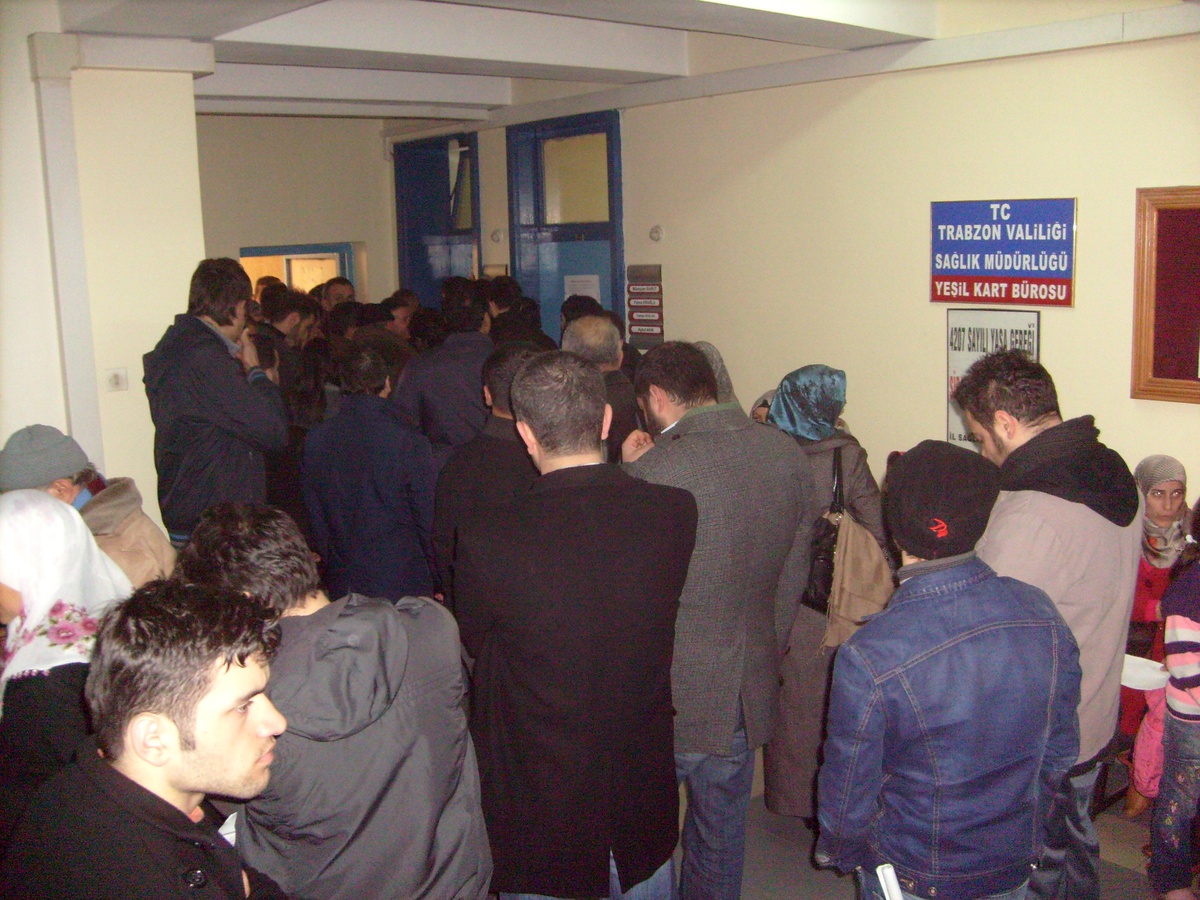 Yeşil Kart ve Sosyal Güvencesi Olmayanlar 31 Ocak Tarihine Kadar Gelir Testi Yaptırması Gerekiyor