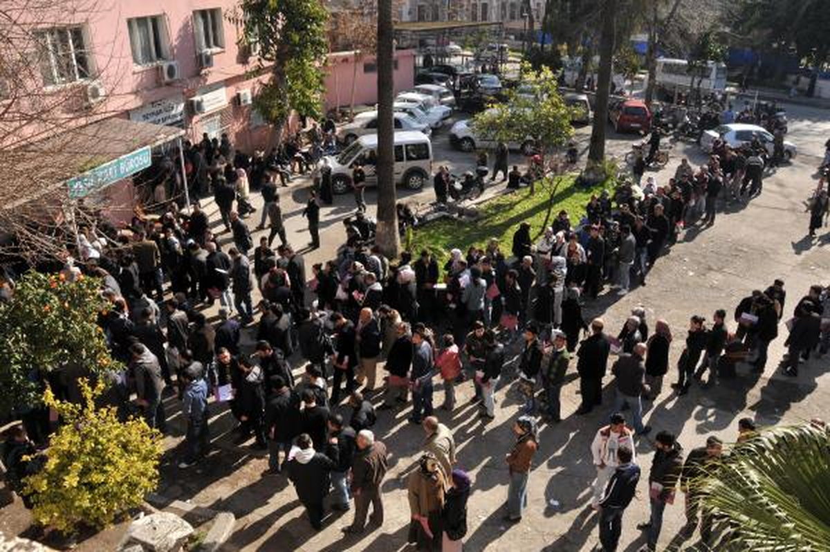 Yeşil Kartlıların Gelir Beyanı Kuyruğu