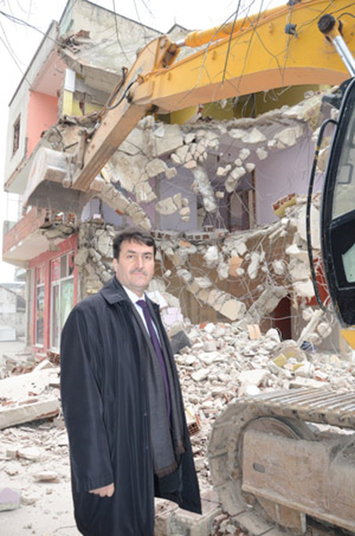 Yüzleri Güldüren Yıkım