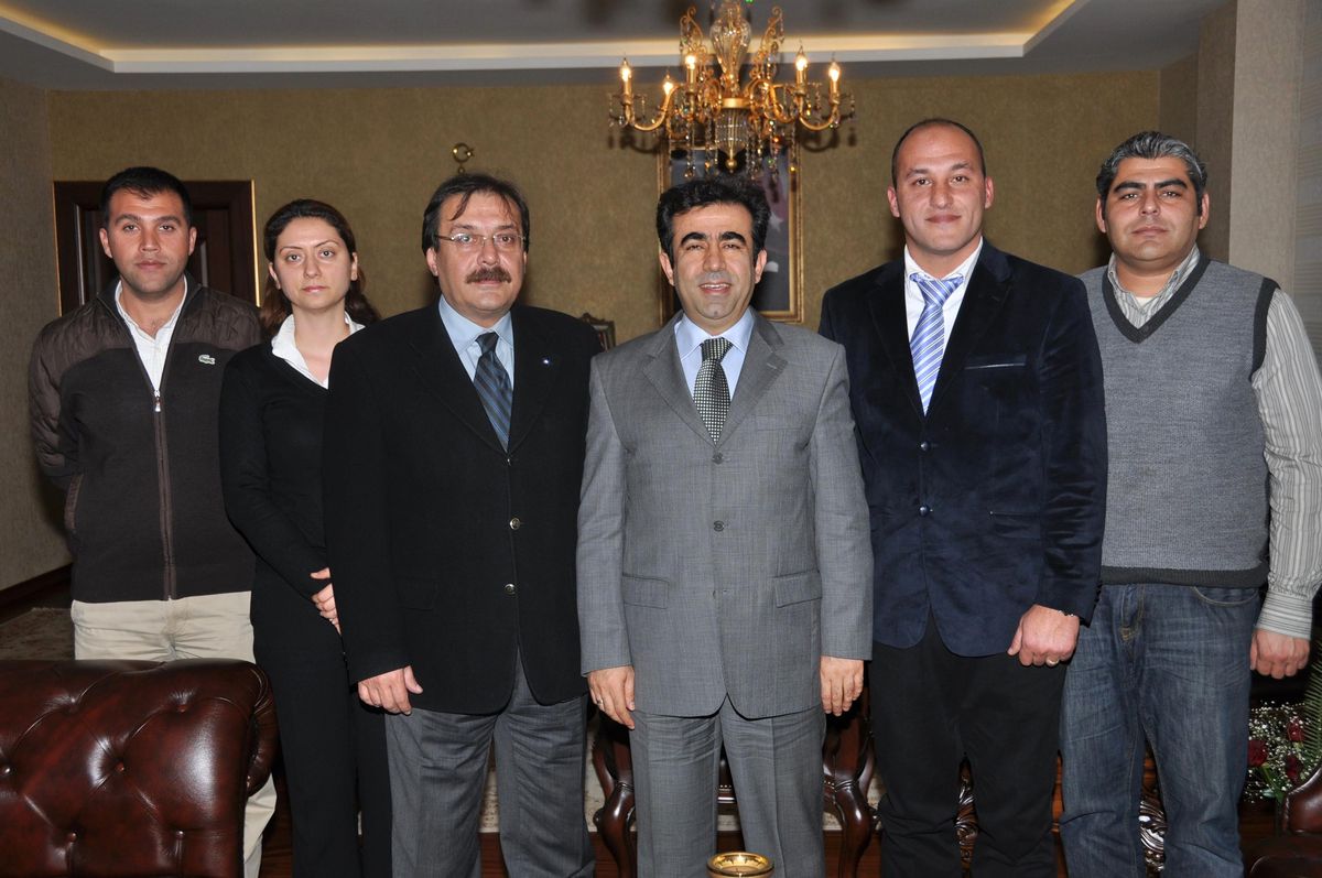 Zmo Yönetiminden Vali Güzeloğlu'na Ziyaret