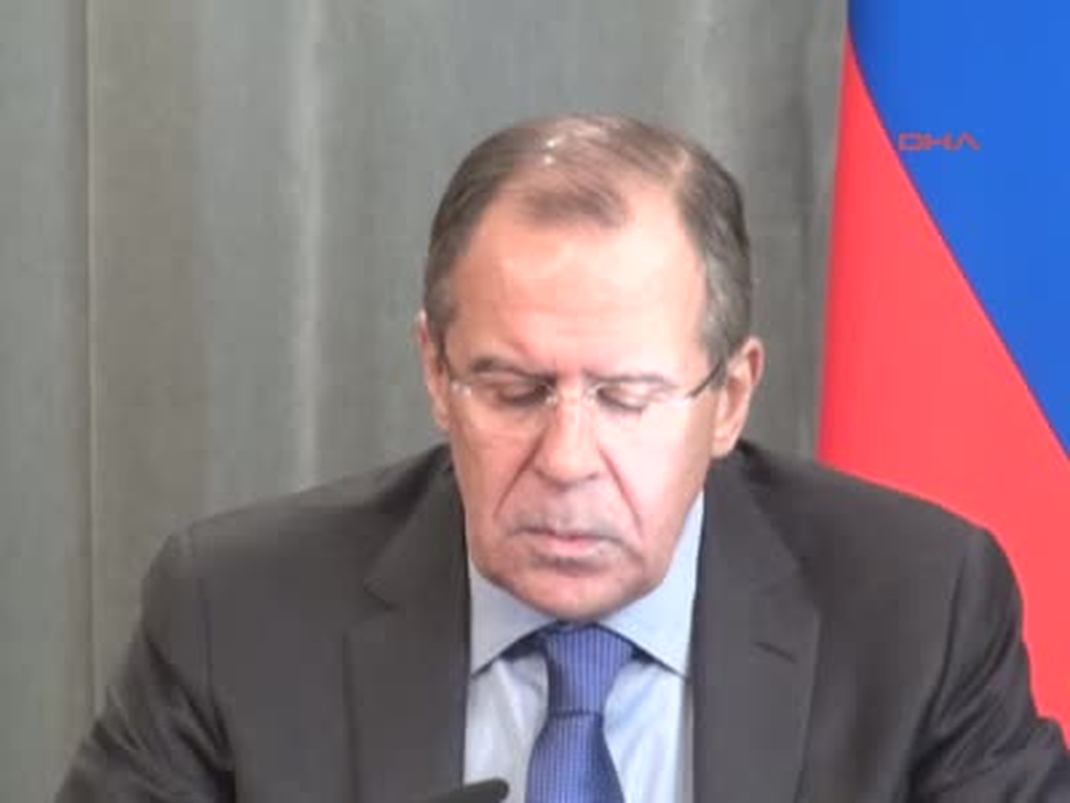 2dışişleri Bakanı Davutoğlu, Rus Mevkidaşı Lavrov ile Ortak Basın Toplantısı Düzenledi