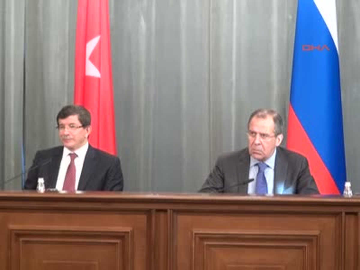 3dışişleri Bakanı Davutoğlu, Rus Mevkidaşı Lavrov ile Ortak Basın Toplantısı Düzenledi