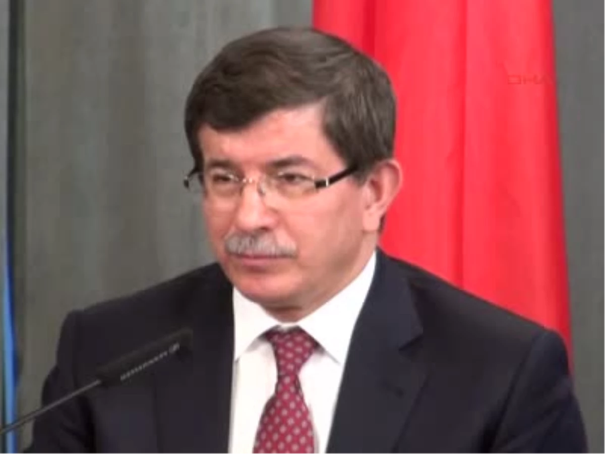 4dışişleri Bakanı Davutoğlu, Rus Mevkidaşı Lavrov ile Ortak Basın Toplantısı Düzenledi