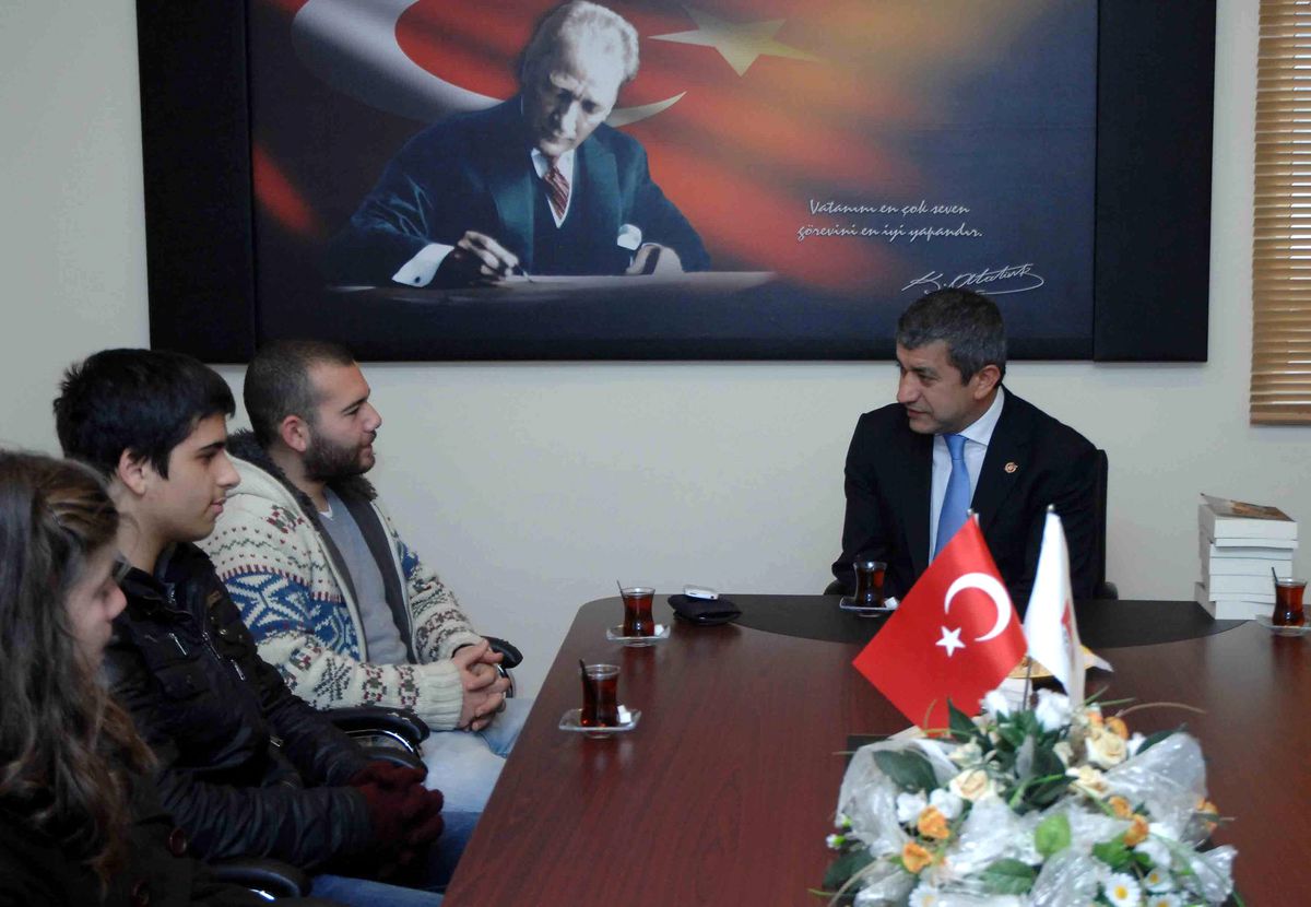 Agc 'Genç Kardelenler' ile Buluştu