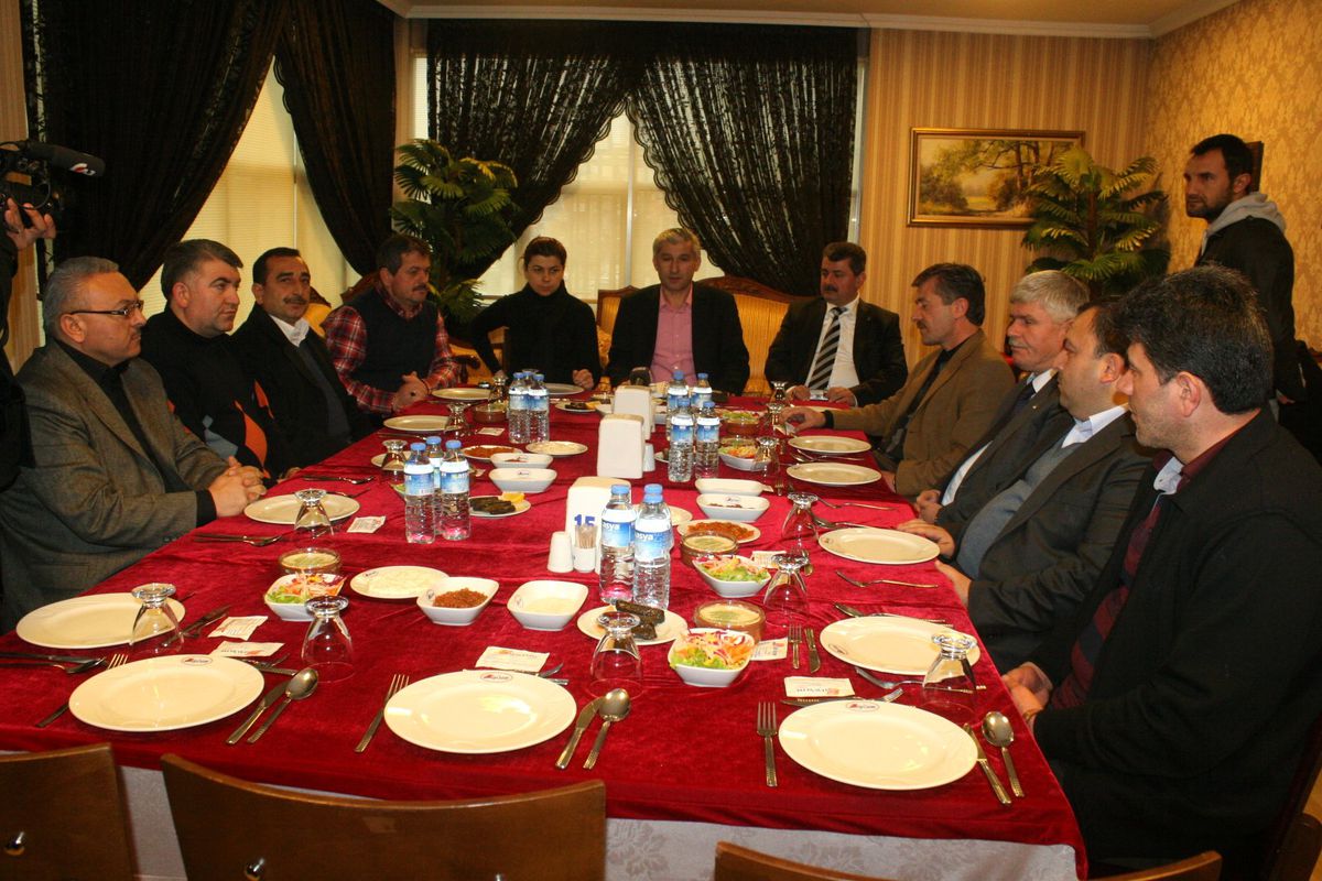 AK Parti'de İstişare Toplantısı
