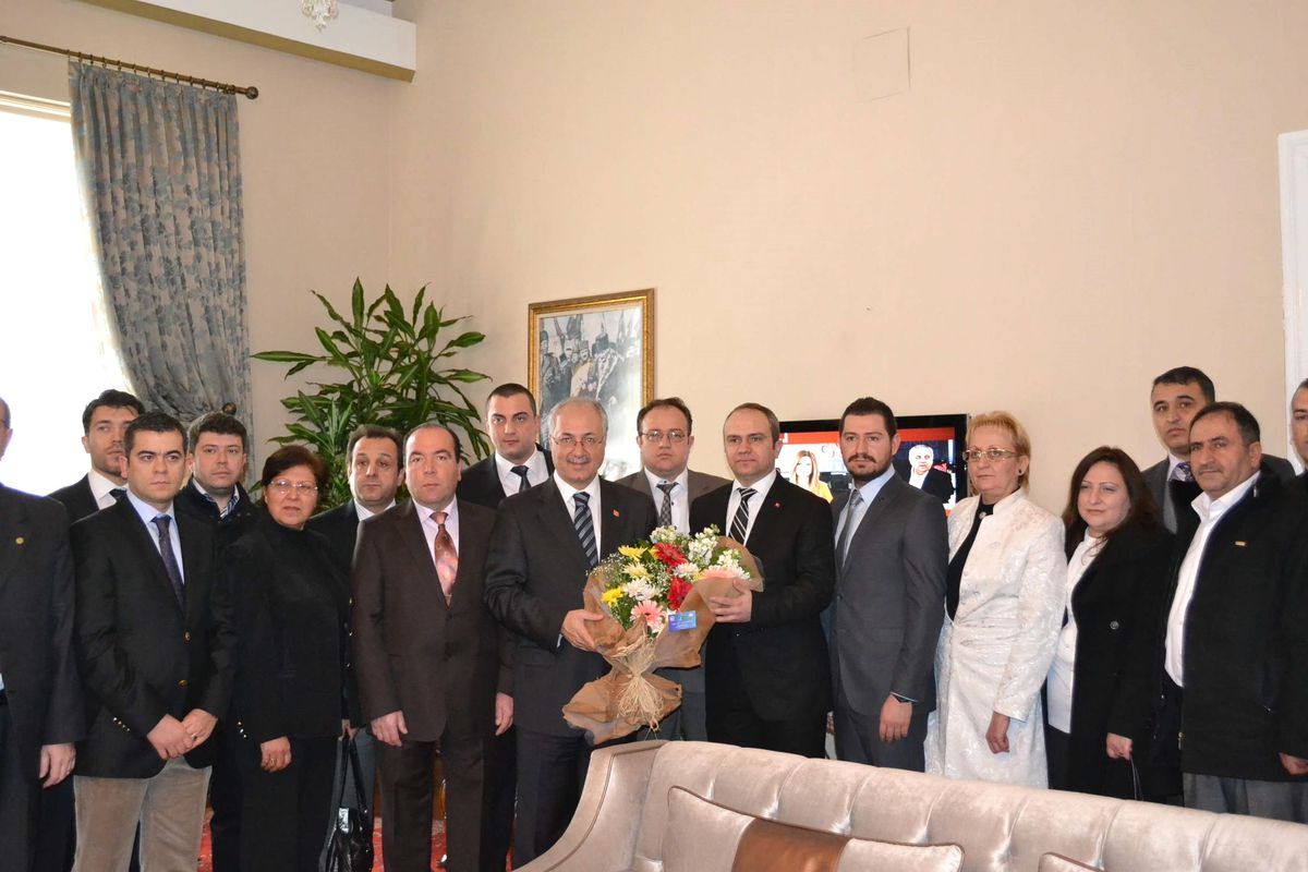 AK Parti Merkez İlçe Yönetimi, Vali Daşöz'ü Ziyaret Etti