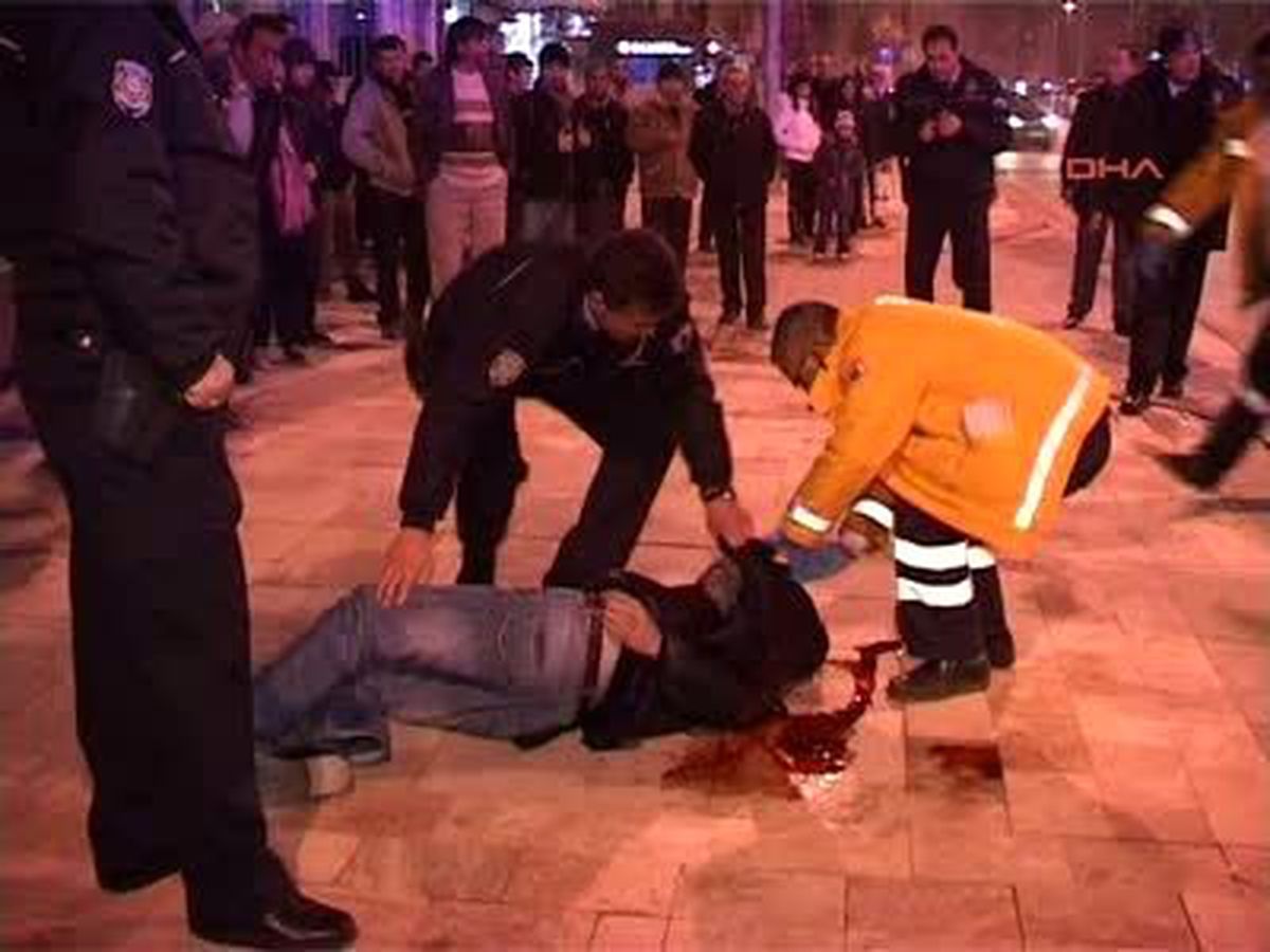Arkadaşının Alacaklısı Tarafından Öldürüldü