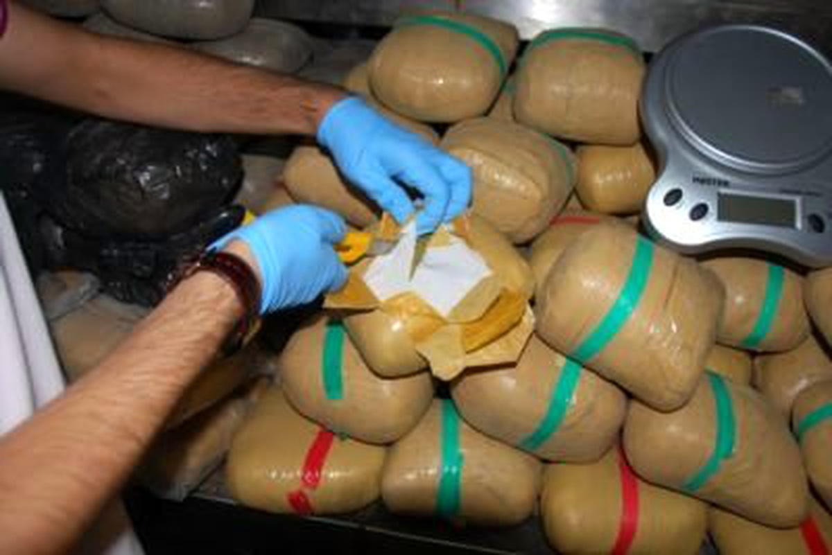 Avrupa\'ya Gönderilmek İstenen 355 Kilo Eroin Ele Geçirildi