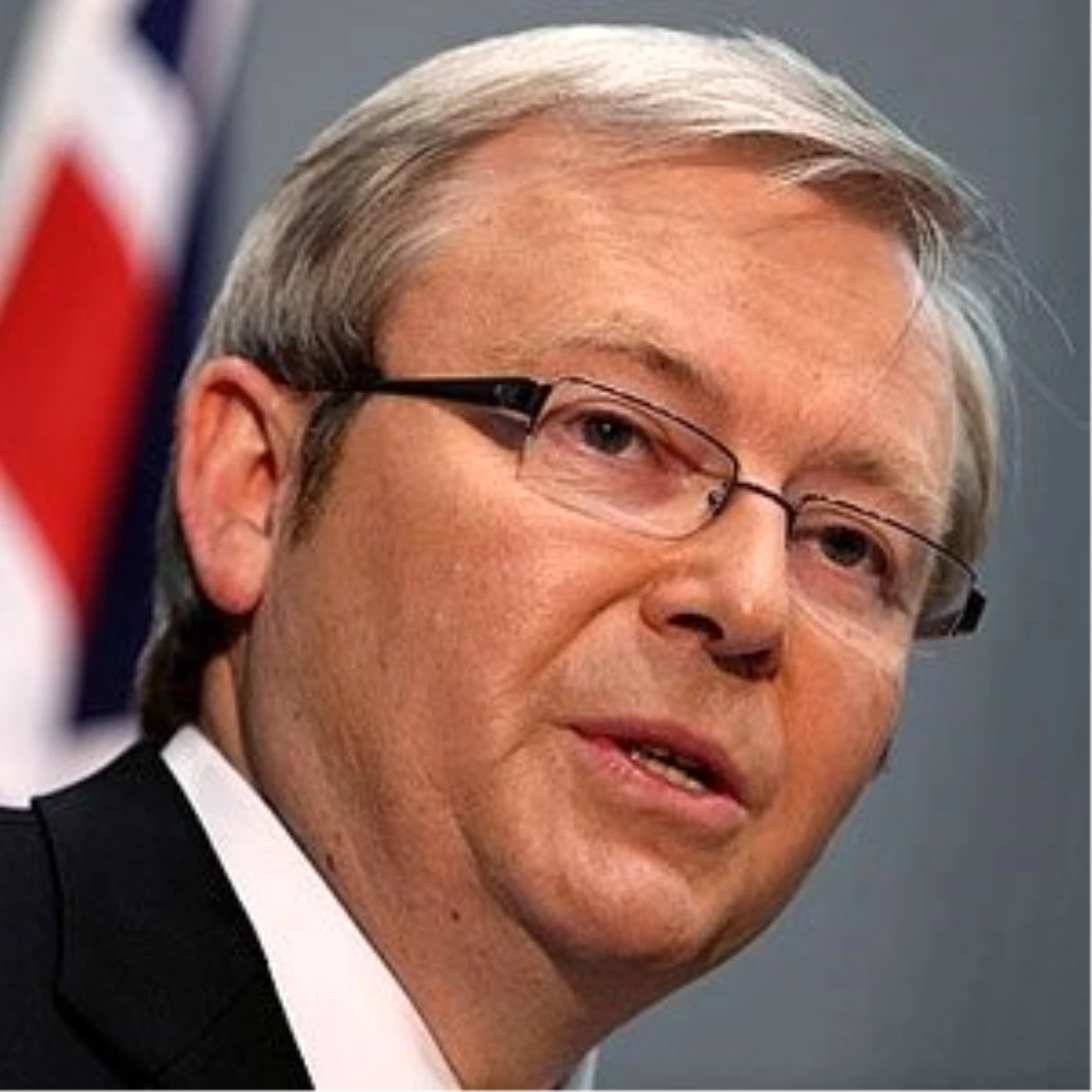 Avustralya Dışişleri Bakanı Rudd\'un Londra Temasları