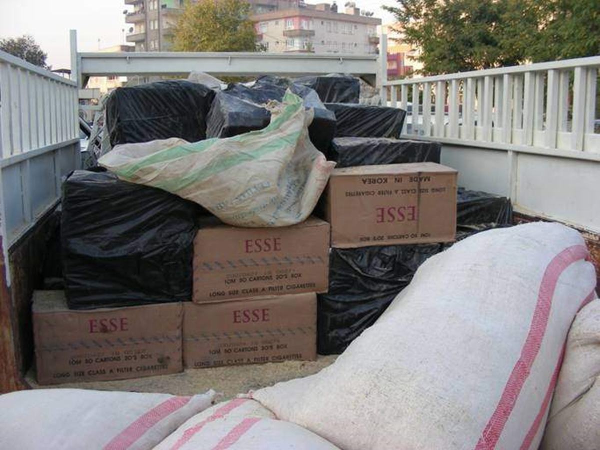 Batman\'da 72 Bin Paket Kaçak Sigara Ele Geçirildi
