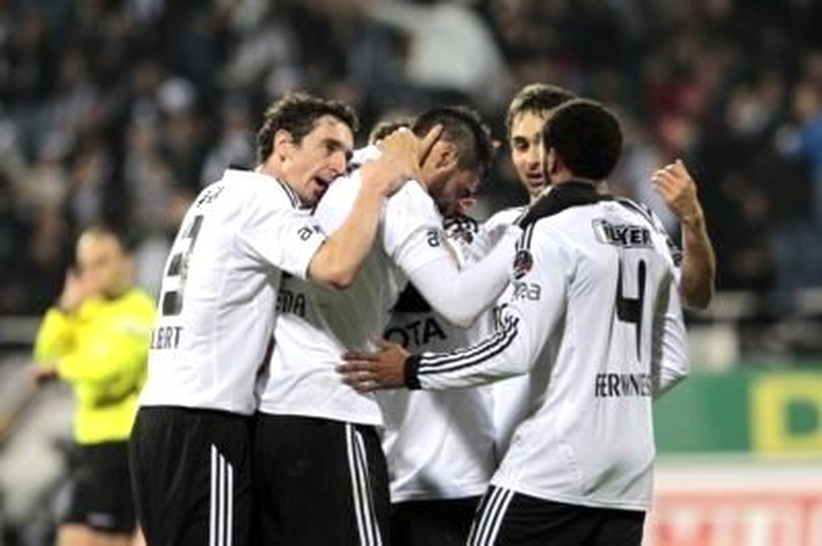 Beşiktaş Uzatmanın Son Dakikasında Güldü