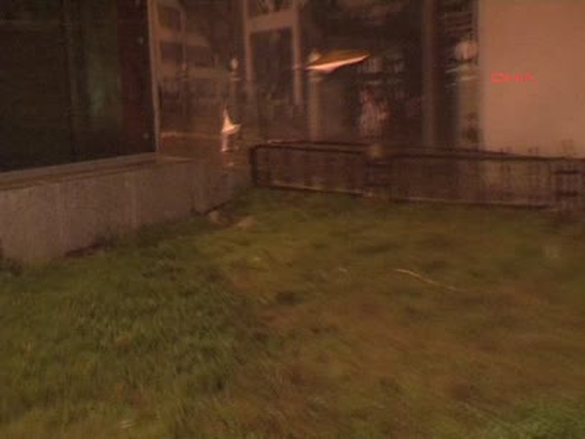 Metroda Şüpheli Paket Alarmı