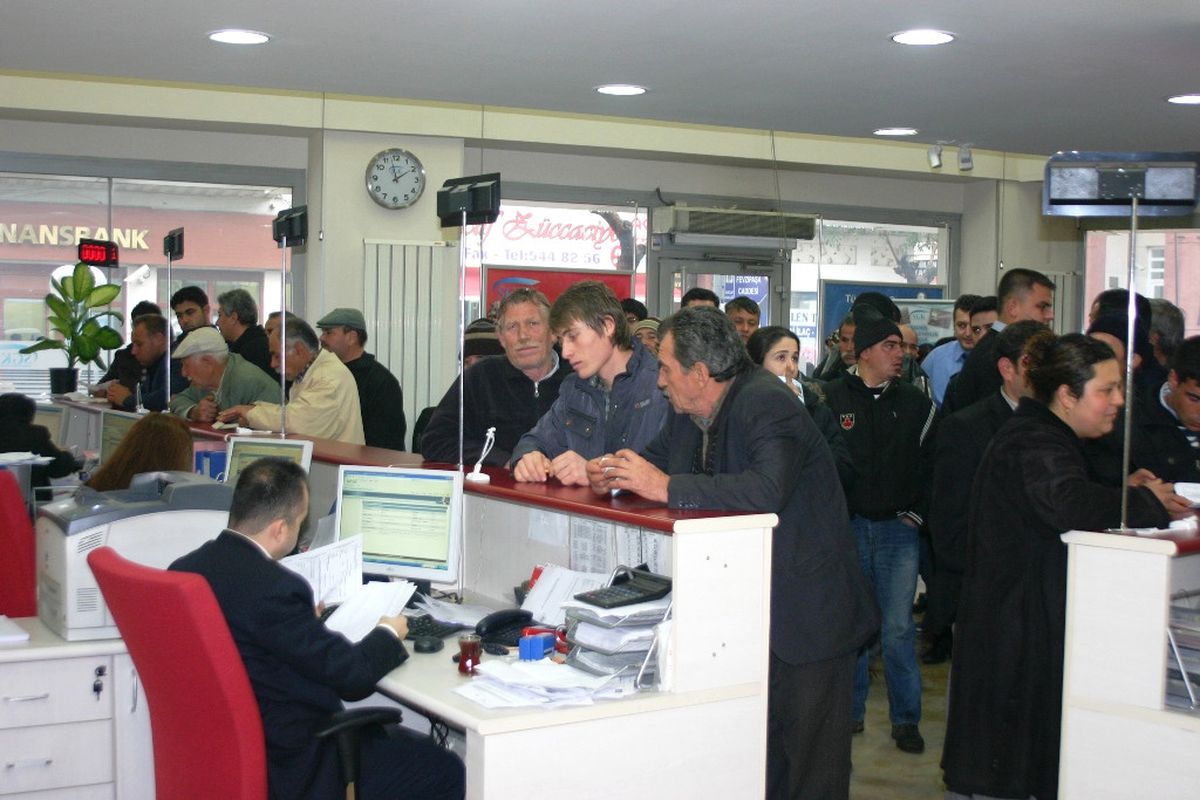 Ödemiş Sgk'de Büyük Yoğunluk Yaşanıyor