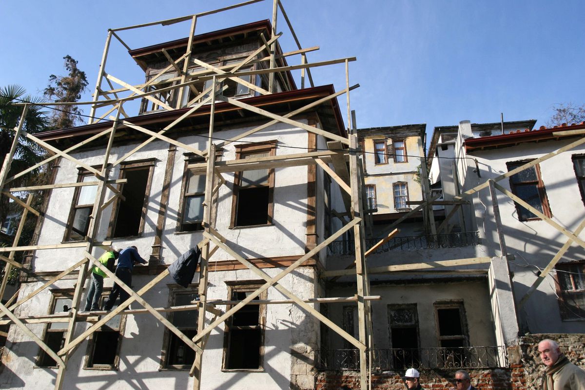 Ordu\'da Tarihi Evlerin Restorasyonu Sürüyor