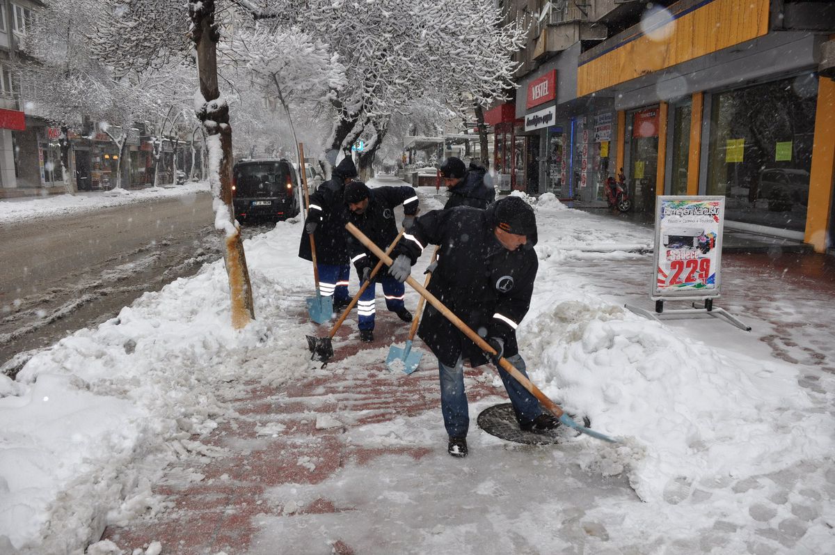 Şahinbey Karla Mücadelesine Devam Ediyor