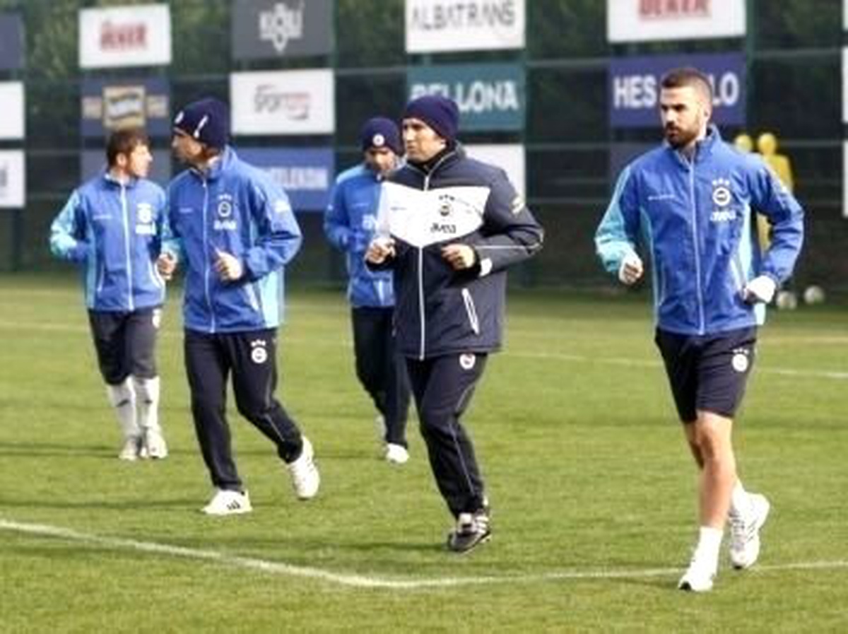 Serdar Kesimal ve Sezer Öztürk Takımla Çalıştı