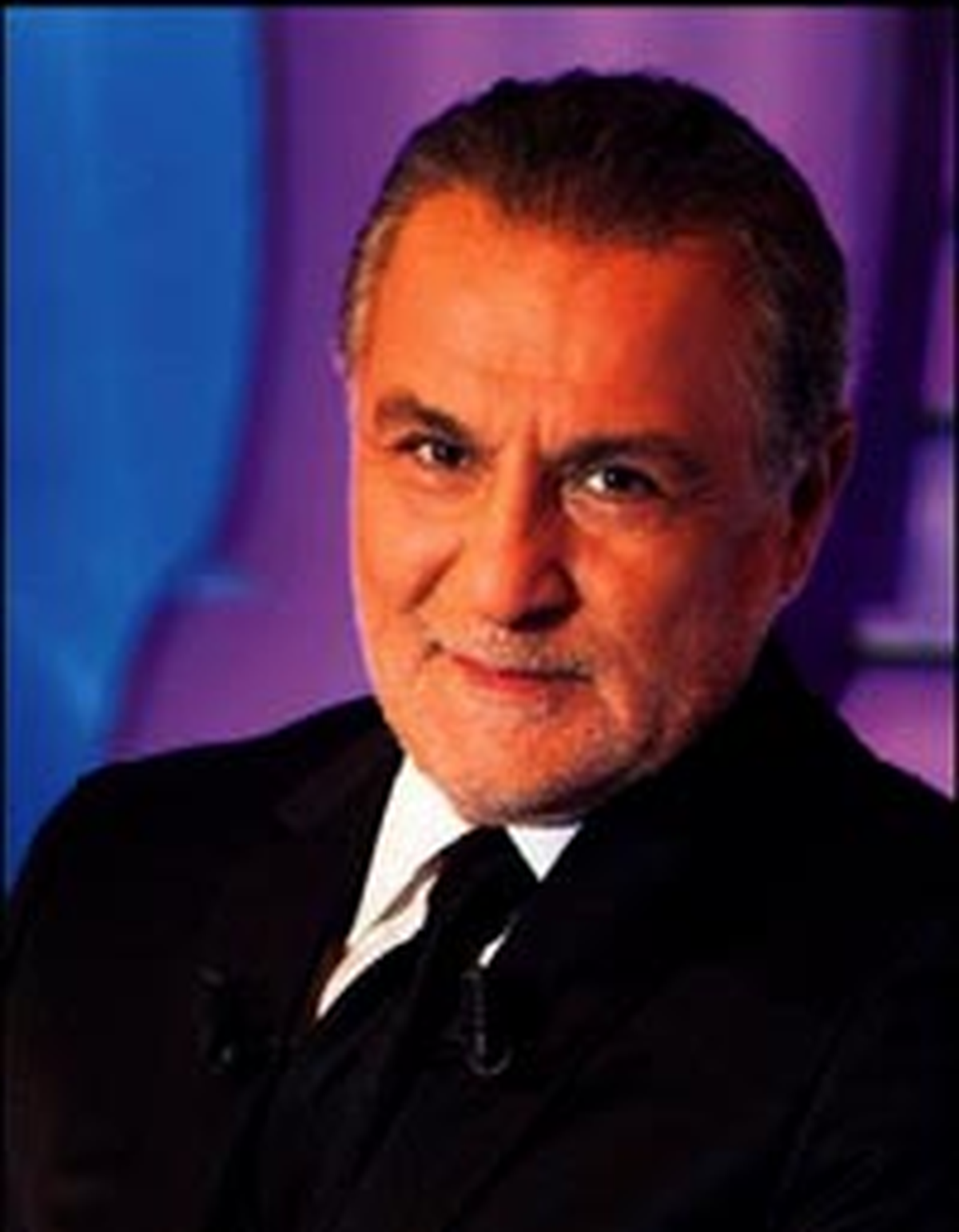 Servet Dağıttı